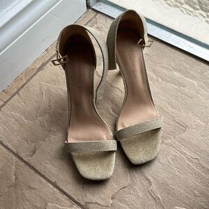 Madden Girl Gold Glitter Heels Size 8.5